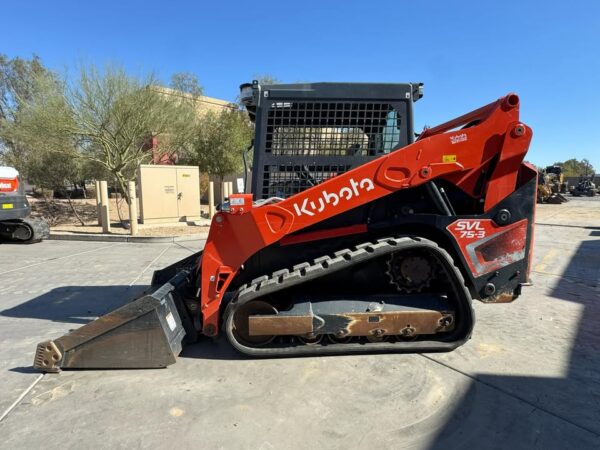 2023 Kubota SVL 75-3 Skid Steer - Image 9