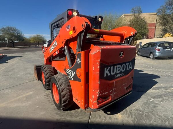 2016 Kubota SSV65 Skid Steer - Image 6