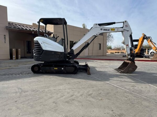 2018 Bobcat E32 Mini Excavator - Image 6