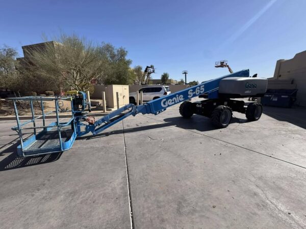 2020 GENIE S65 Boom Lift - Image 8