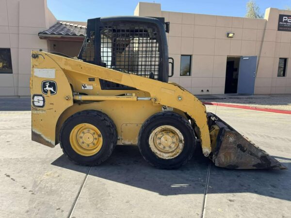 2008 John Deere 315 Skid Steer - Image 4