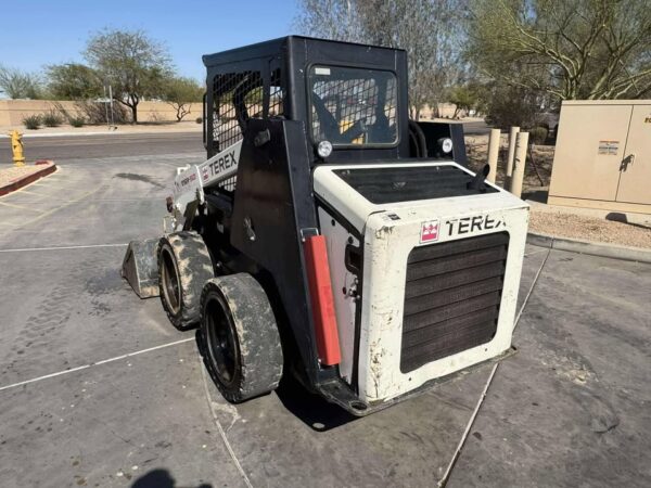 2011 TEREX TSR-50 Skid Steer - Image 8