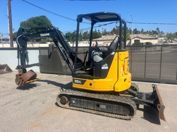 2023 John Deere 35G Mini Ex with extra bucket