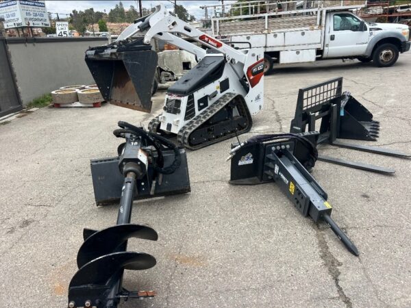 2022 Bobcat MT100 Mini Track Loader - Image 9