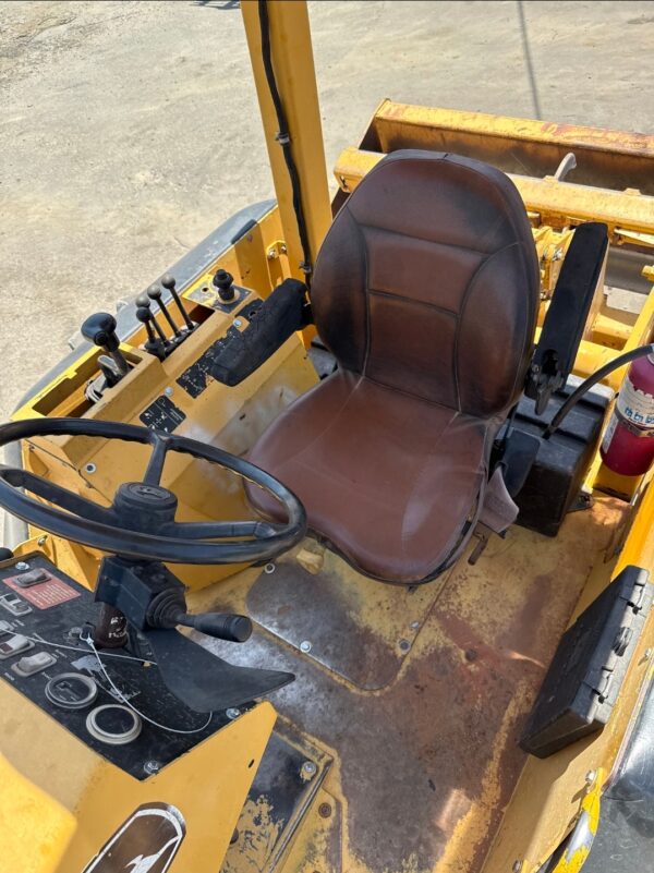 2005 John Deere 210 Skip Loader - Image 7