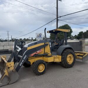 2017 John Deere 210 LEP skip loader